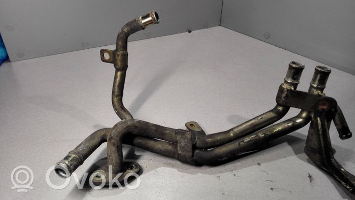 Nissan Patrol Y61 Tuyau de liquide de refroidissement moteur 