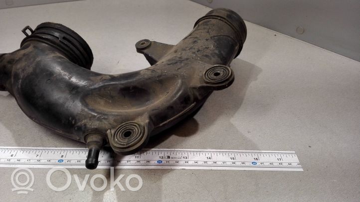 Ford Galaxy Część rury dolotu powietrza YM219K146AA