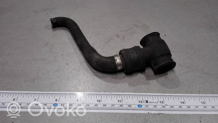 Volkswagen Sharan Tubo flessibile del liquido di raffreddamento del motore 058103247