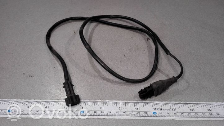 Audi A6 S6 C4 4A Sonde température extérieure 8D0820535