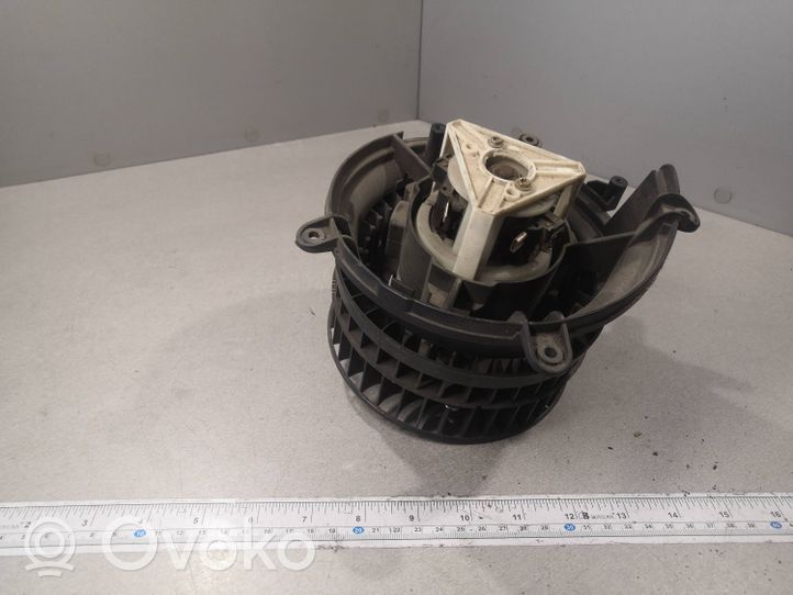 Mercedes-Benz E W210 Ventola riscaldamento/ventilatore abitacolo 15637