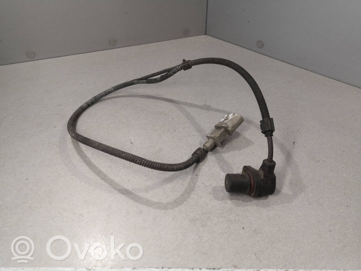 Volkswagen Golf IV Crankshaft speed sensor 0261210177