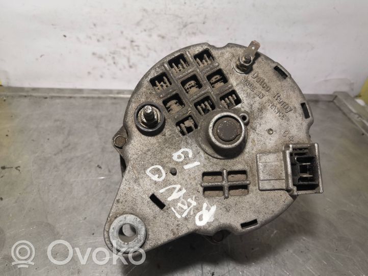 Renault Clio II Alternator 7701499459