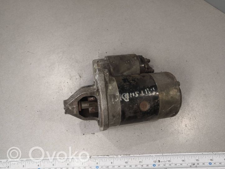 Mitsubishi Space Runner Motor de arranque M002T44081