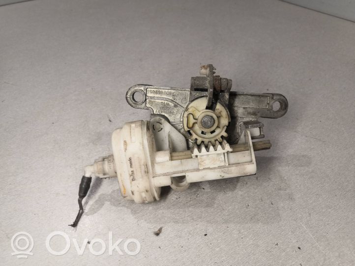 Audi A4 S4 B5 8D Tailgate exterior lock 8D0862055