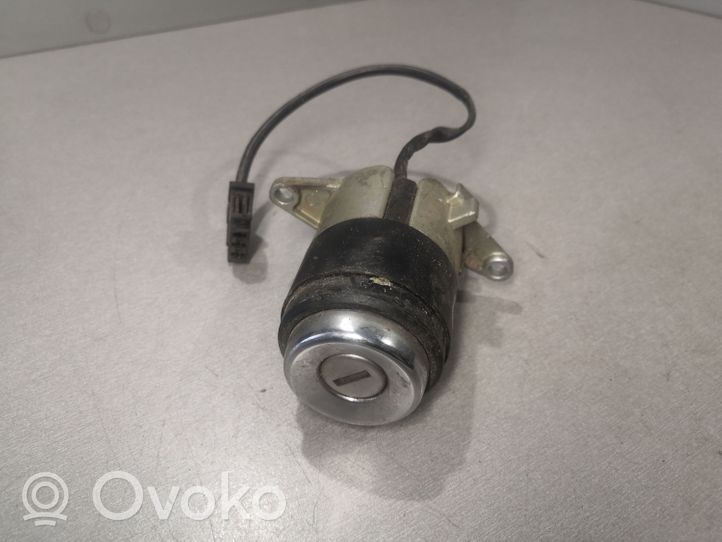 Audi A6 S6 C4 4A Tailgate exterior lock 4A9862022