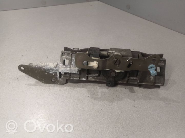 Peugeot 406 Griff Taster Öffner Heckklappe Kofferraumdeckel 43401