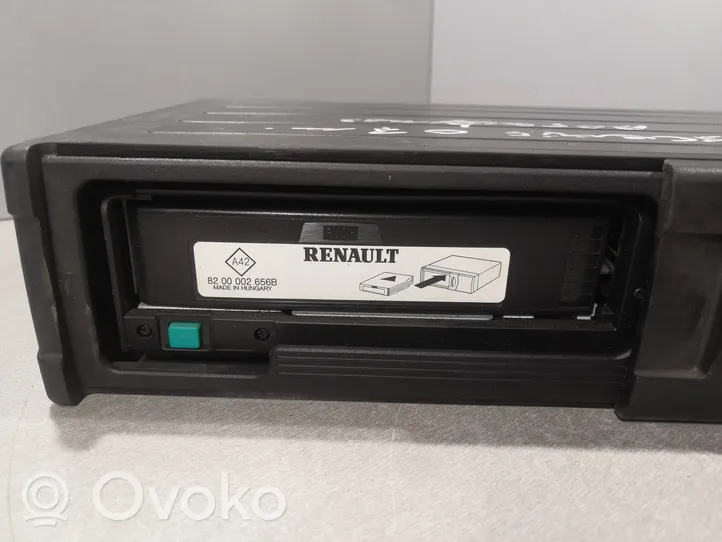 Renault Scenic II -  Grand scenic II CD/DVD changer 8200002589A