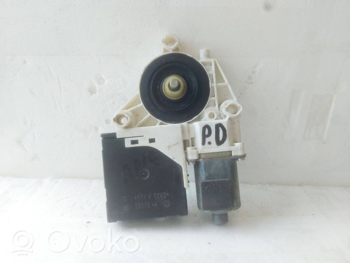 Audi A3 S3 8P Front door window regulator with motor 8P0959801H