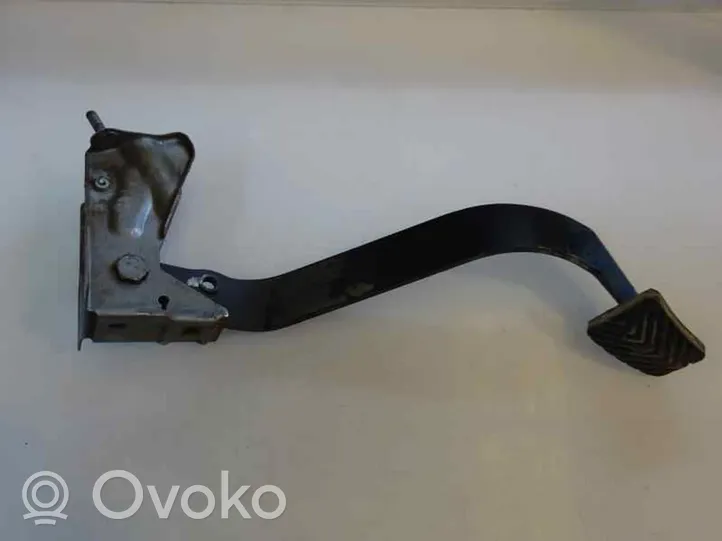 Mitsubishi Montero Clutch pedal 