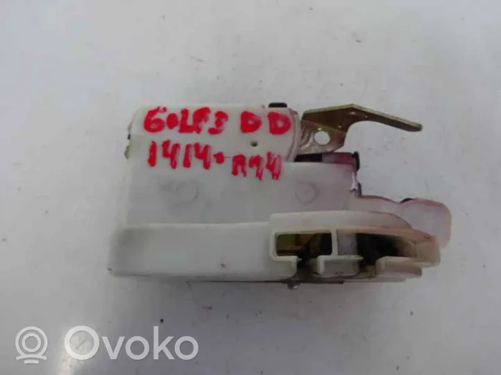 Volkswagen Golf III Front door lock 