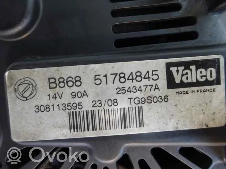 Opel Combo C Generatore/alternatore 51784845