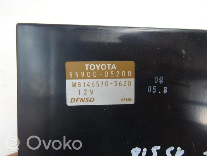 Toyota Avensis T250 Oro kondicionieriaus/ klimato/ pečiuko valdymo blokas (salone) 55900-05200