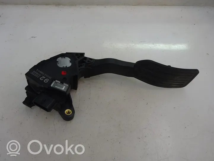 Nissan Micra Pedale dell’acceleratore 9223611C