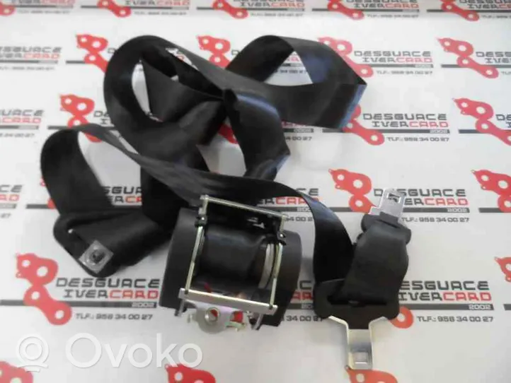 Dacia Sandero Middle seatbelt (rear) 