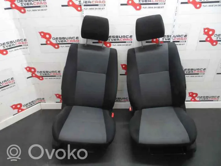 Suzuki Grand Vitara II Set sedili 