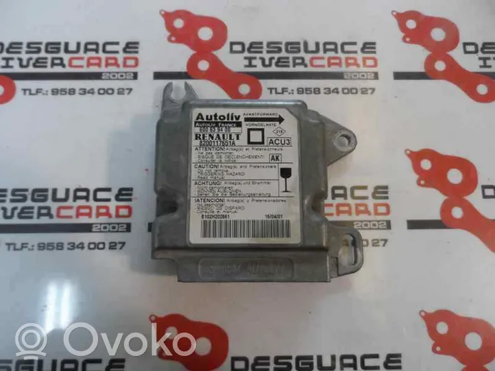 Renault Megane I Module de contrôle airbag 8200117651A