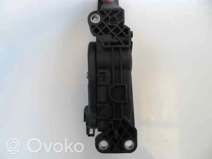 Dacia Logan I Accelerator throttle pedal 