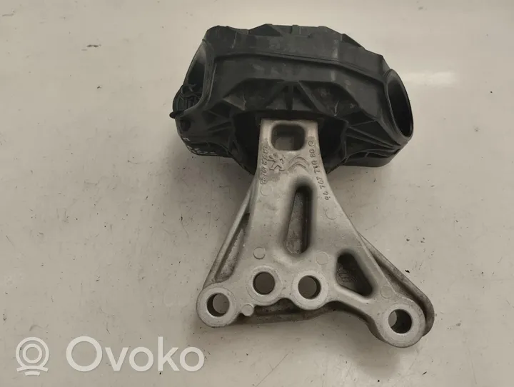 Citroen C1 Engine mount bracket 