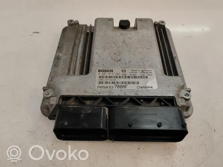 Chrysler Sebring (JS) Engine control unit/module P05033700AF