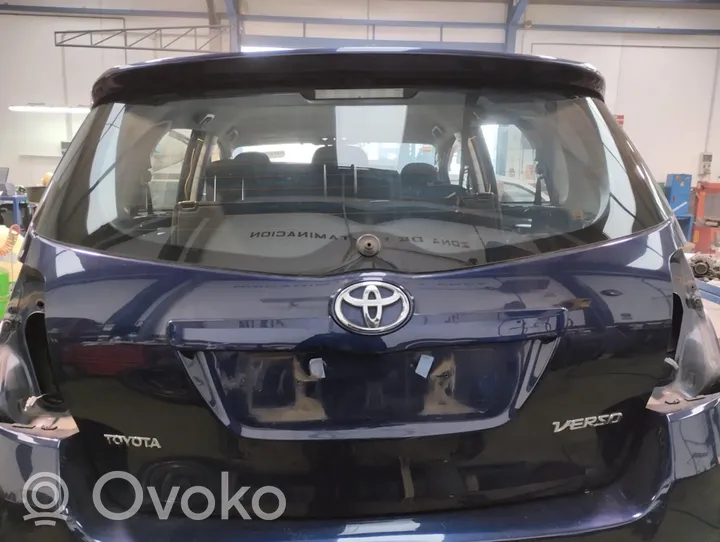 Toyota Verso Takaluukun/tavaratilan kansi 