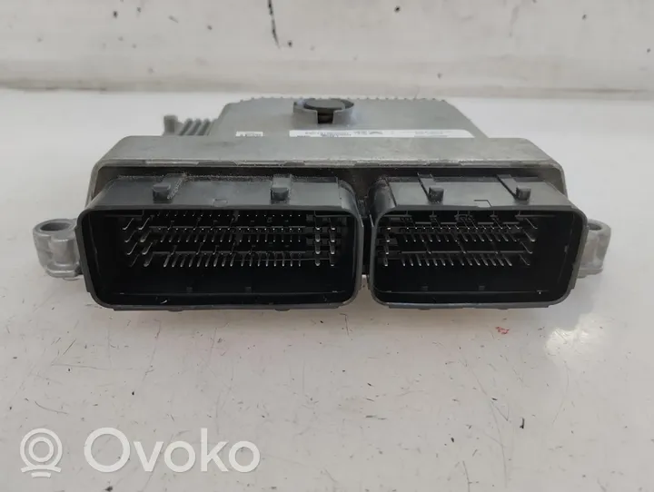 Citroen C4 II Picasso Sterownik / Moduł ECU 9826380880