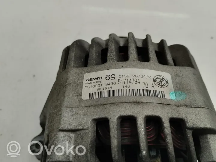 Fiat Punto (188) Alternator 51714794