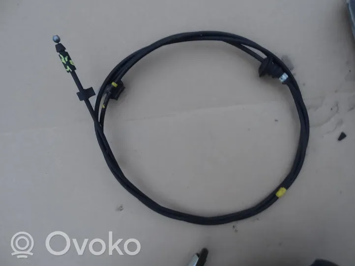 Toyota Hilux VIII Système poignée, câble pour serrure de capot 