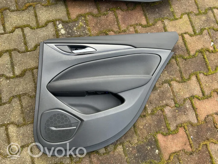 Opel Insignia B Istuimien ja ovien verhoilusarja OPEL