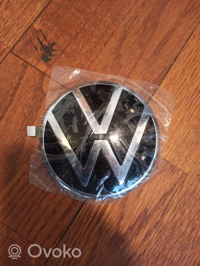 Volkswagen Touran II Logo, emblème de fabricant 5TA853630B