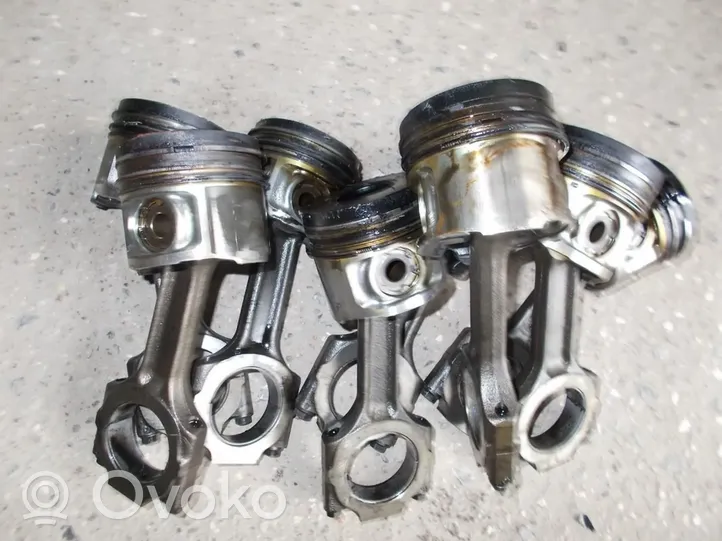 Lancia Lybra Piston avec bielle 