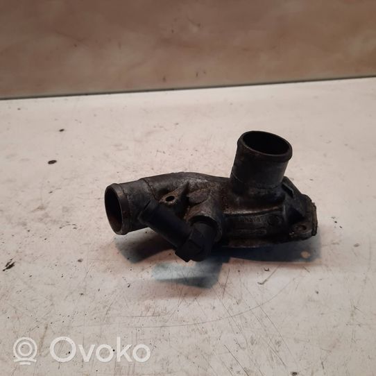 Opel Zafira A Boîtier de thermostat V236692