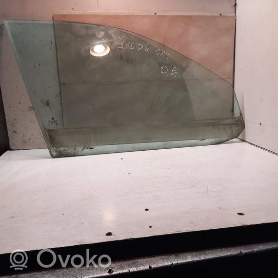 Skoda Octavia Mk1 (1U) Etuoven ikkunalasi, neliovinen malli 43R00049