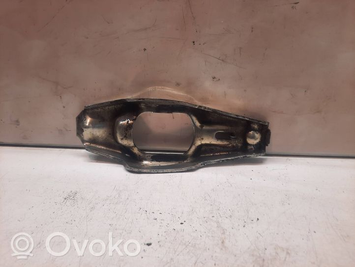 Audi A4 S4 B5 8D Forcella del braccio di rilascio della frizione 012141719