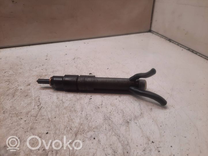 Audi A4 S4 B5 8D Injecteur de carburant 028130201T