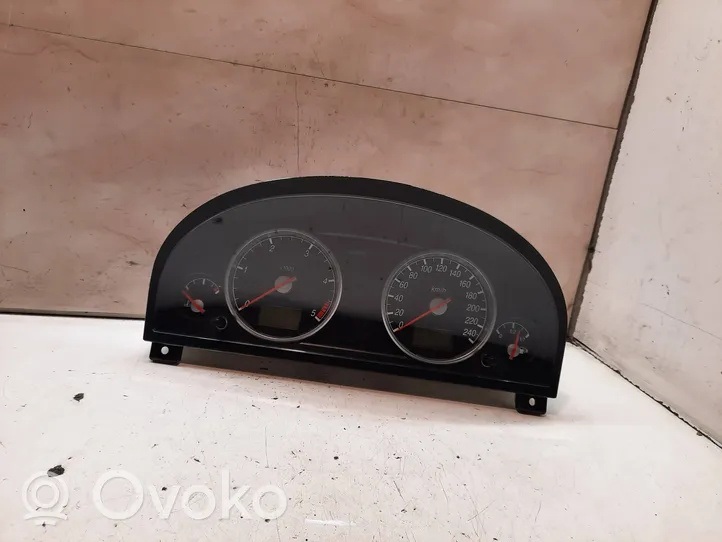 Ford Mondeo Mk III Speedometer (instrument cluster) 1S7F10849