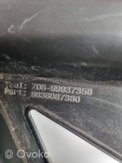 Peugeot 208 Support de pare-chocs arrière 8984866690