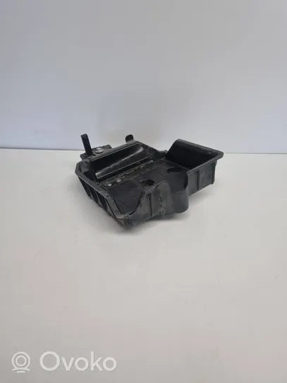 Toyota C-HR Boîte de batterie 7440402800