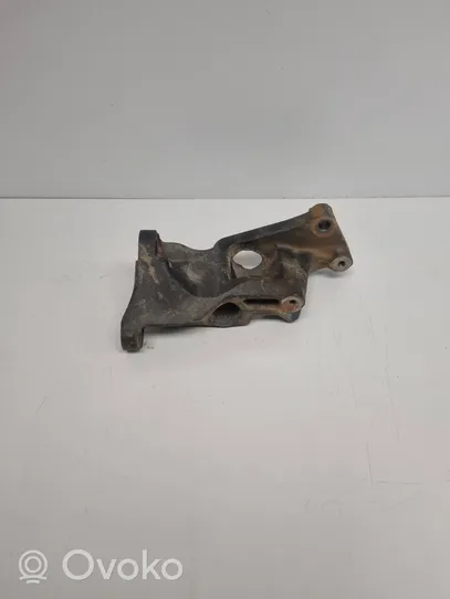 Nissan X-Trail T32 Engine mounting bracket 304414BF1A