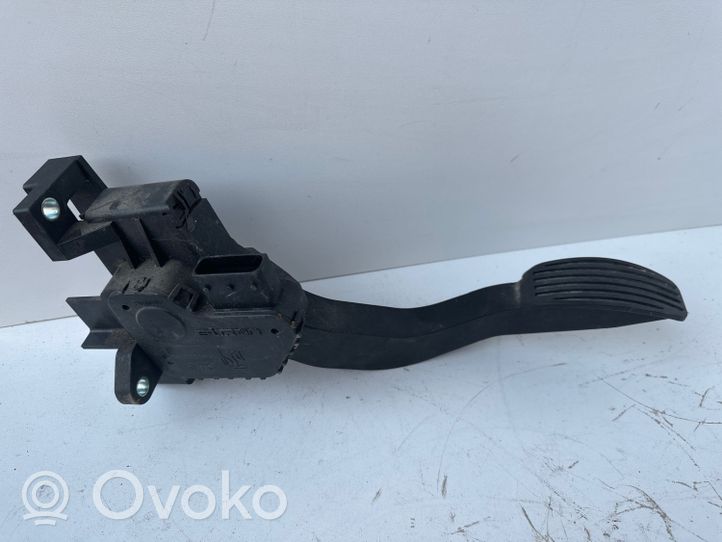 Iveco Daily 35 - 40.10 Pedale dell’acceleratore 5801333490