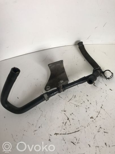 504136998 Iveco Daily 35 - 40.10 Engine coolant pipe/hose, 23.76  