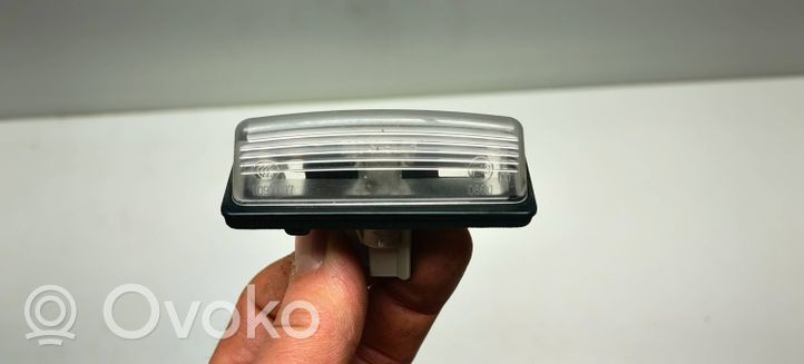 Nissan Note (E12) Lampa oświetlenia tylnej tablicy rejestracyjnej 6249