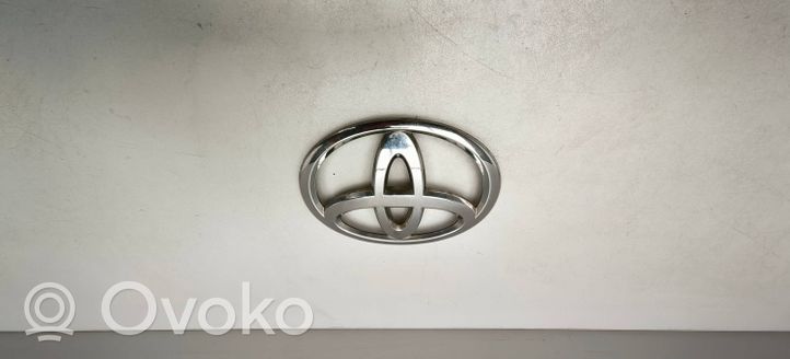 Toyota Corolla Verso AR10 Logo, emblème, badge 7531142010