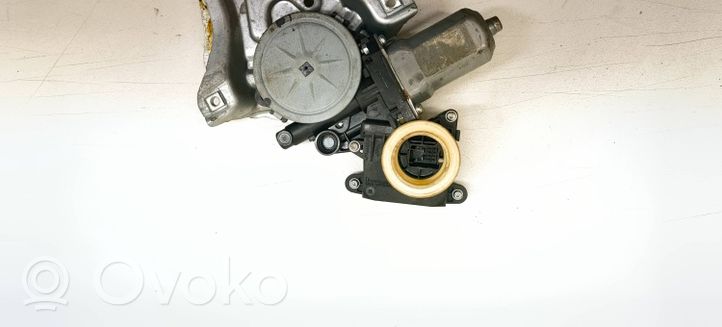 Toyota Avensis T270 El. Lango pakėlimo mechanizmo komplektas 8570202020