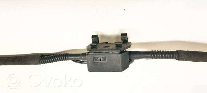 BMW 1 F20 F21 Mazgāšanas šķidruma smidzinātājs (-i) priekšējam logam 53406486