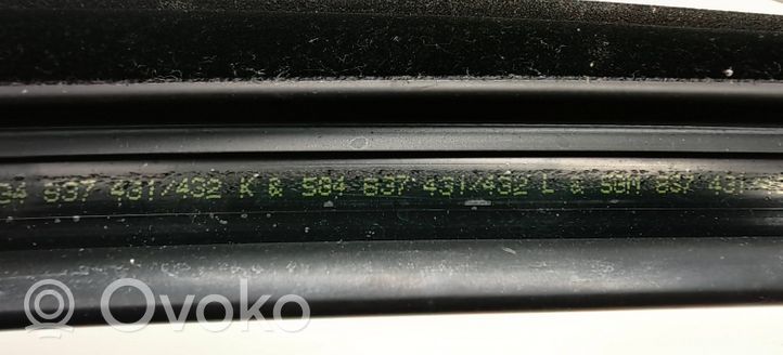 Volkswagen Golf VII Uszczelka szyby drzwi przednich 5G4837432K