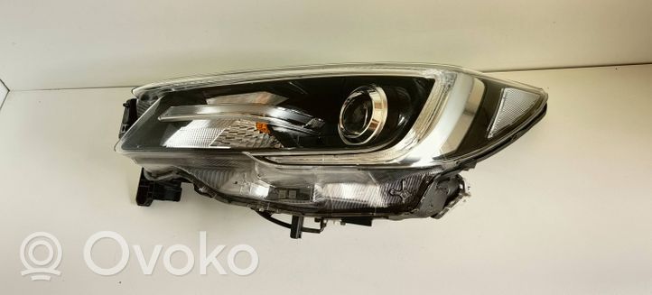 Subaru Outback (BT) Lampa przednia 