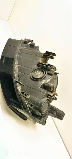 Audi A4 S4 B8 8K Lampa przednia 8K0941004