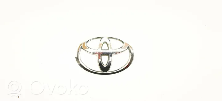 Toyota Auris 150 Emblemat / Znaczek tylny / Litery modelu 753120D010