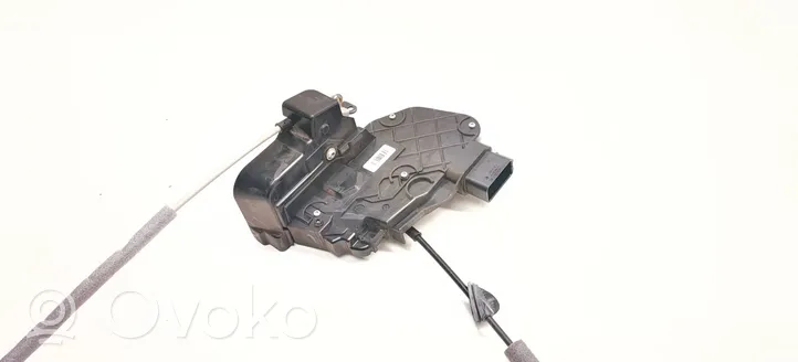 Volvo XC60 Front door lock 30799311